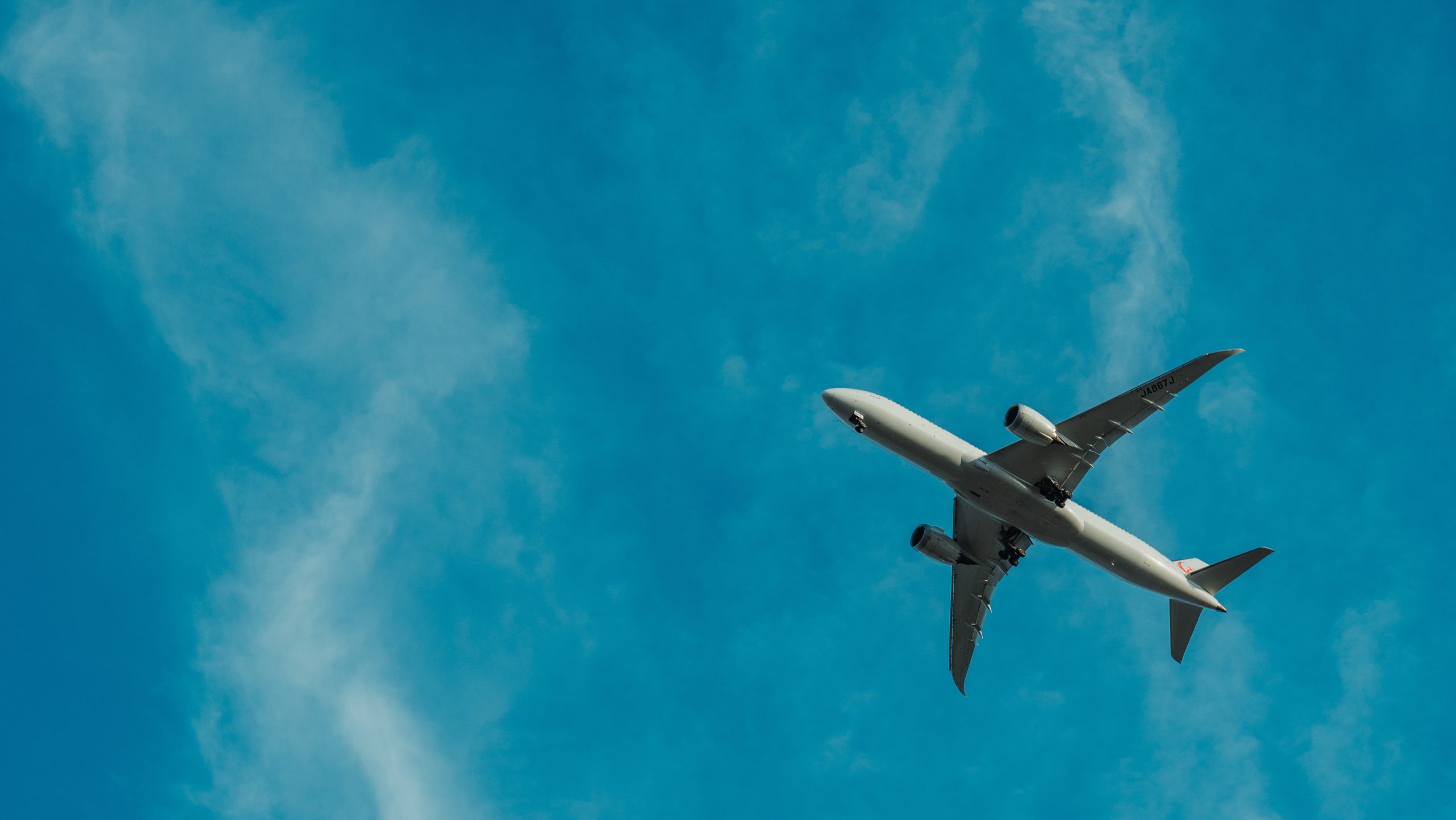 空と飛行機