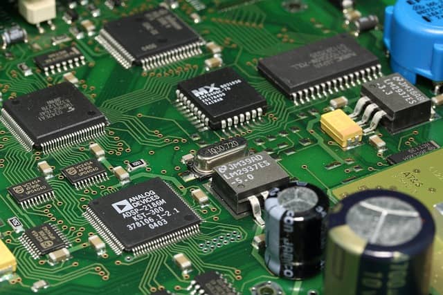 台湾の半導体メーカーと日本の関係性は？直面する課題も解説