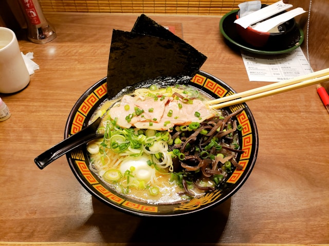 ラーメンが世界中でウケる訳とは？その魅力や海外の反応